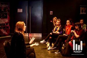 Adriana McPhee teaching students at the Academy of Popular Music